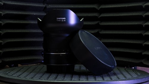 Samyang 14mm xp attacco - f2.4,